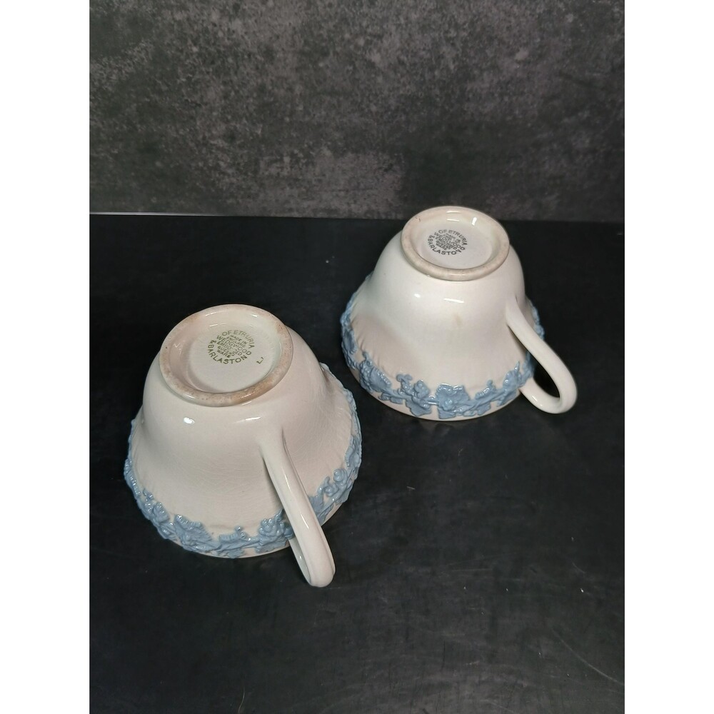 Wedgwood Queen’s Ware Blue on White Embossed Coffee Cups Pair Mixed Condition - Picture 13 of 16
